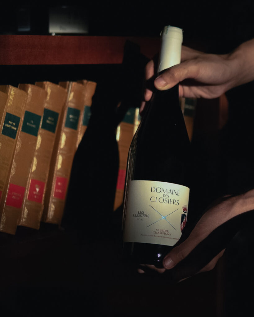 le manolis wine shop